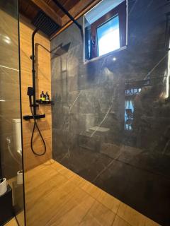 Angie Kipos by Thanasis Papaioannou - 3