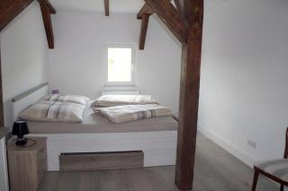 Alt-Berliner Schwanenhof Ferienwohnung DG rechts - 4