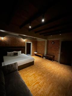 Whistling Thrush Cottage - 9