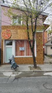 Small Apartment private bathroom ,strong internet - 5