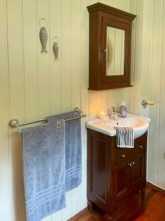 Sea Views And Forest Tranquility At Rødtangen - 3