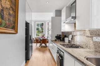 Elegant 4 Bedroom Retreat - 2