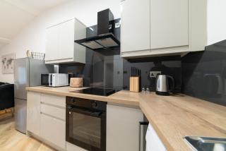 Steps To Bold St City Loft Bombed Out Church - 8