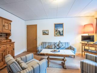 Apartment Chesa Islas by Interhome - 3