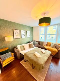 Lorne House-Near Centre-Free Parking-Sleeps 8 - 1