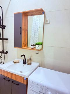 1 Room Apartment in Four Seasons - 4