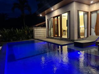 Uma Swari Suites Villa Sidemen - 5