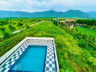Pushp Vilas Family Resort with Pool - 0