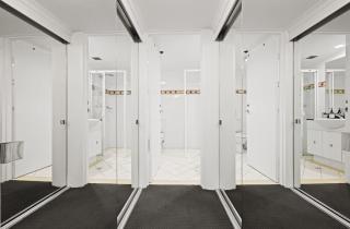 The Relaxation CBD w Parking Desk Gym Pool - 6