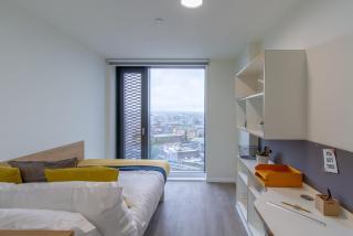 For Students Only Bridge Street Cardiff - 5