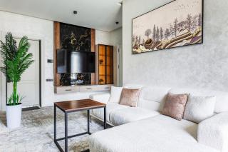 NRG Jomiy 26 by Royal Rentals - 3