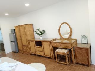 Vintage style Jomtiean355 - 6