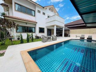 Chalong V pool villa - 9