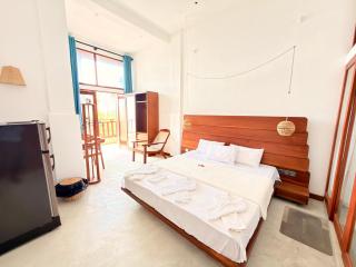 Ocean Air Guesthouse and Villa Weligama - MINUTE TO WAVES - 6
