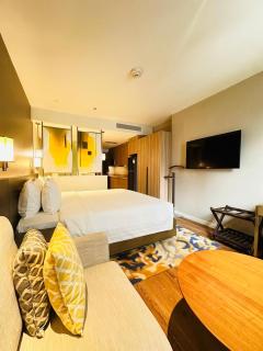 MADR Excellence at Novotel Manila Hotel Residence Acqua - Manila - 6