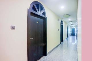 FabHotel Avante Palace - 8