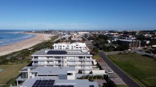 Central Beach Stay Ultimate Holiday Spot - 8