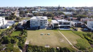 Central Beach Stay Ultimate Holiday Spot - 6