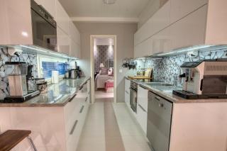 Private Home with Hot Tub & Sauna - 6