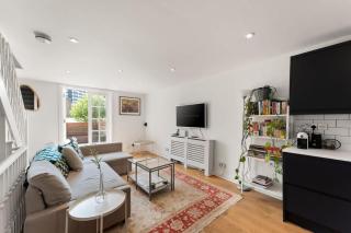 Spacious 1 Bed Maisonette in Camden by Amber Stays, Perfect for Long Term Stays, Sleeps 4! - 8