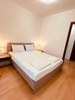 Apartment On Aram Street 2 Bedrooms With 2 Open Balcony - 3