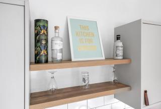 2 Bed Warehouse next to Mailbox and New Street - 2