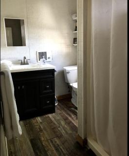 Spacious Cottage Rental for Group Getaway on Ranch near Dallas, Texas - 9