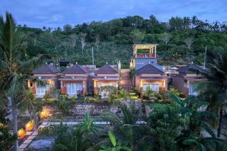 Kelingking Garden Villa - 2