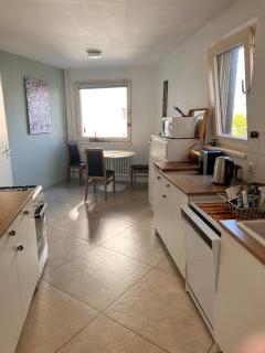 Je ein Zimmer in einer 4 Raum Wohnung, Szene, Parks und Top Lage - 6