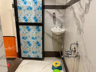 Hotel Jain's Inn - 9