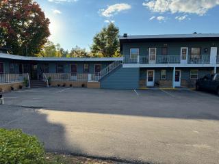 Economy Inn Cadillac MI by Hotel O - 7