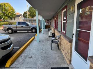 Economy Inn Cadillac MI by Hotel O - 9