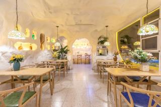 Shanghai Half-Window Hotel - 1