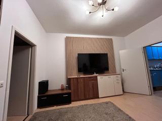 Krefeld City Apartment - 0