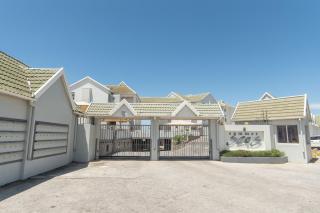 Seaside Serenade - 7