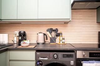 Pass the Keys The Retreat - Stylish Croydon Studio Apartment - 3