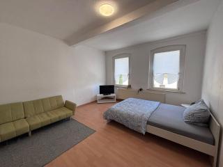 AriProp Kretzschau Village Apartment - 0