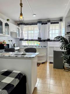 Kisumu Cosy 1 BR Stay with AC and Backup Gen - 4