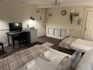 Edinburgh Travel Guest House - 1