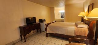 Chaparral Motel Victoria TX, Hwy 59 - 1