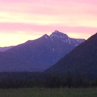 Deluxe Getaway Rental in a Mountain Cabin near Lake McDonald, Montana - 8