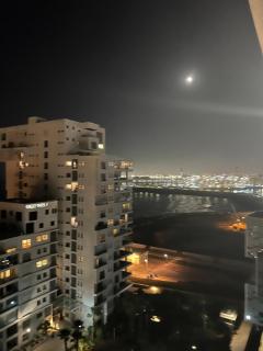 Stunning Marina high floor ocean view - 2