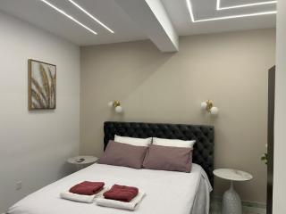 The Limassol Chapter Live the Experience 3BR - 4