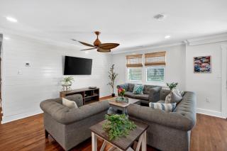 AV4-22: 4 22nd Avenue - 5