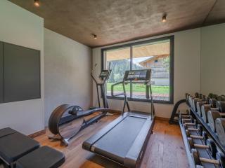 Luxueux chalet neuf 450m² avec spa et parking à Argentière - FR-1-343-264 - 5