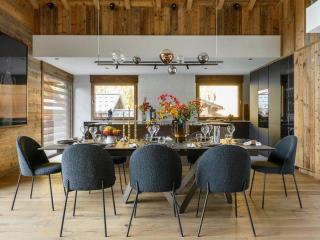 Luxueux chalet neuf 450m² avec spa et parking à Argentière - FR-1-343-264 - 2