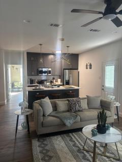 The Elizabeth at Panther City - 7