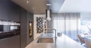 Grand Spa-Francorchamps Villa - Chalourous "home sweat home" for Families, Friends & Pilots - Splendid 4-Bedroom with Home Cinema theater & pool - 8