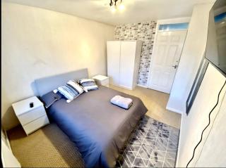 Barnstaple full house - 2