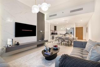 Modern 2BR Apartments near Dubai Mall, Downtown - 4